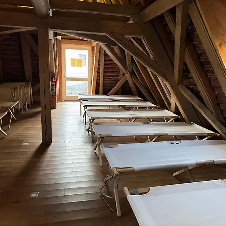 Zum Alten Marstall - Eventscheune Fuer Gruppen Tagen - Feiern - Uebernachten Hostel